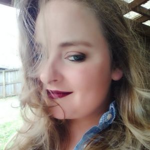 Meet your Posher, Kristine